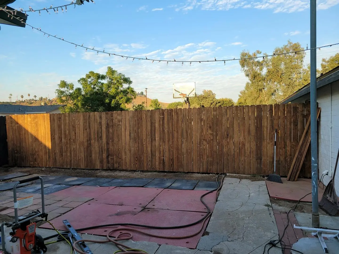 New fence installed by Mountain Ridge Renovations in the south Denver metro
